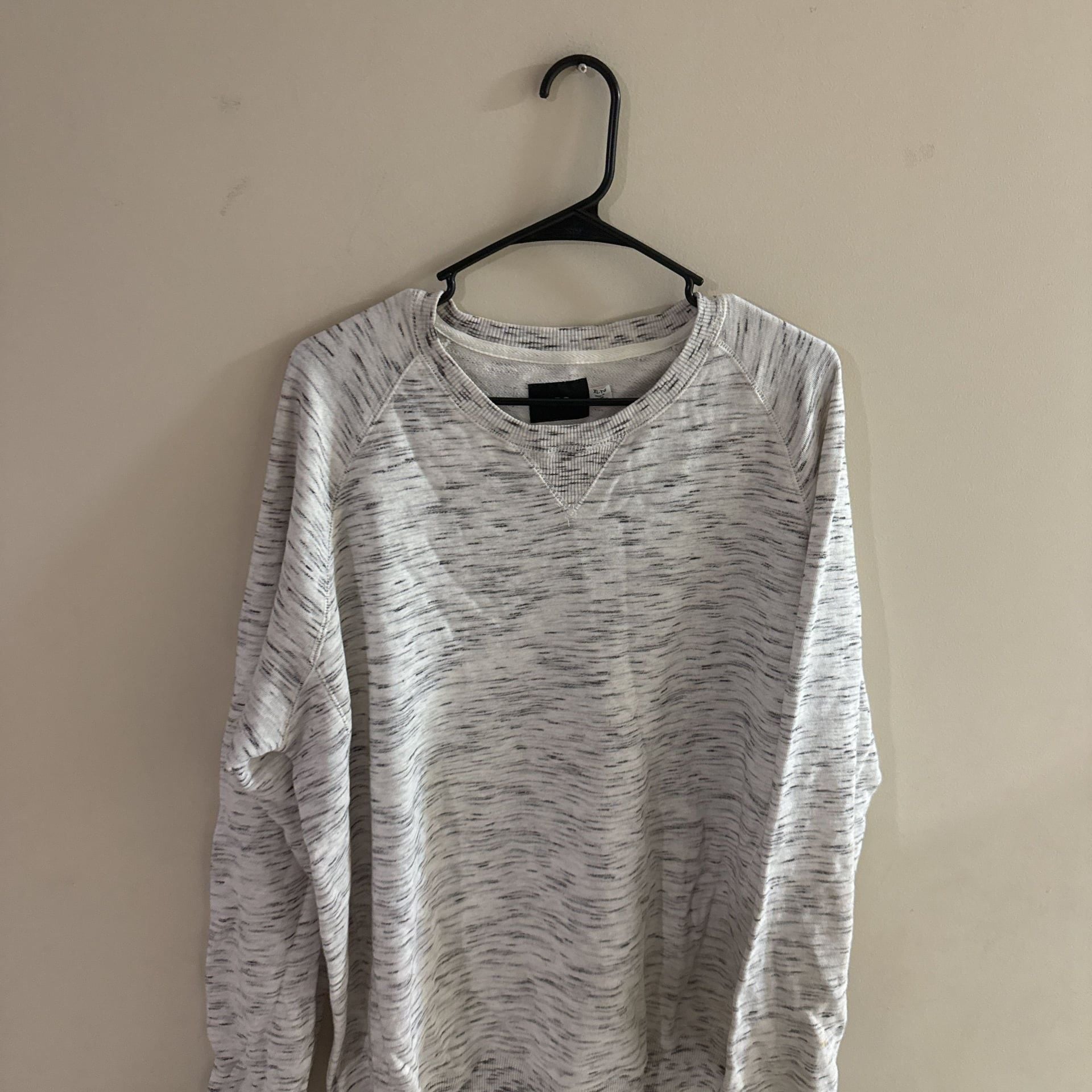 Bdg Men's Gray Heather Raglan Sleeve Sweatshirt Xl-Tg